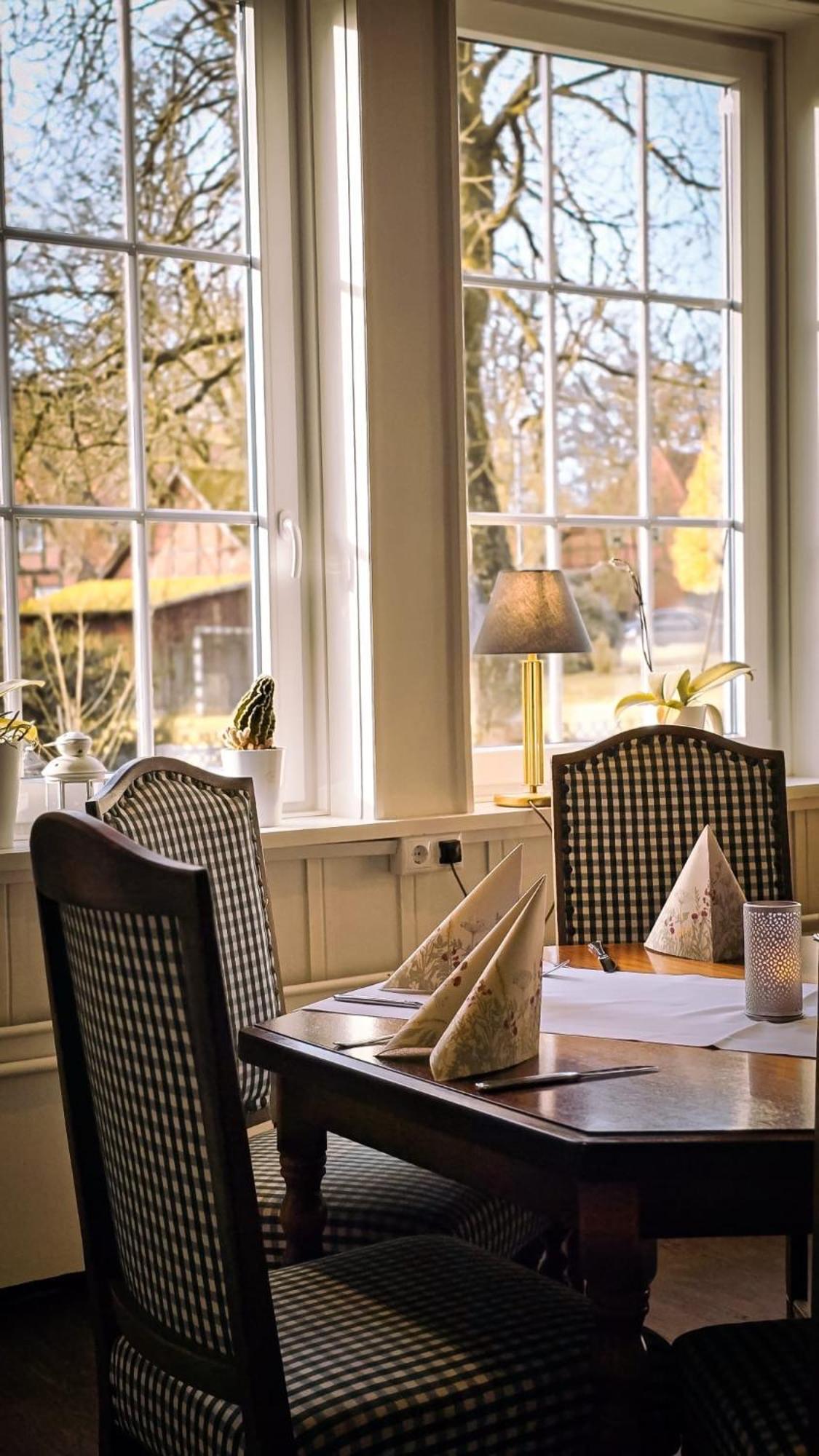 Hotel Gutshof Im Oertzetal Und Restaurant