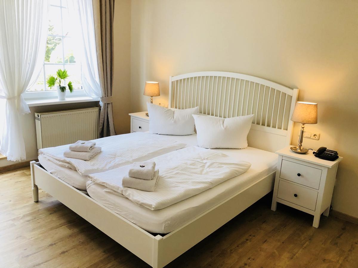 Gutshof Im Oertzetal Und Restaurant Hotel 3*