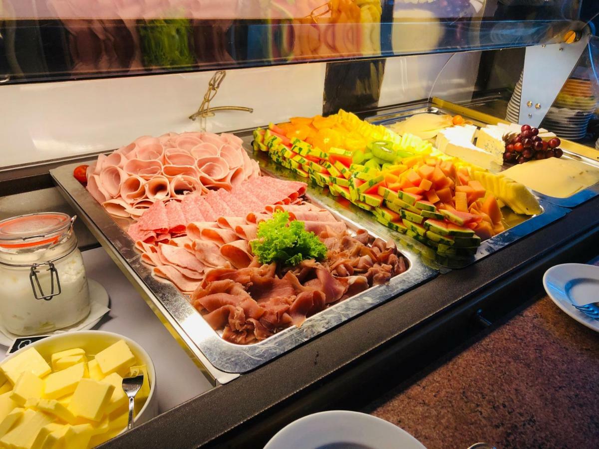 Gutshof Im Oertzetal Und Restaurant